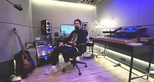 Mixing and Mastering Eng. - Arthur Indrikovs