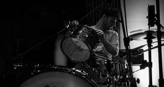 Session Drummer, Live Drums. - Rob Bulman