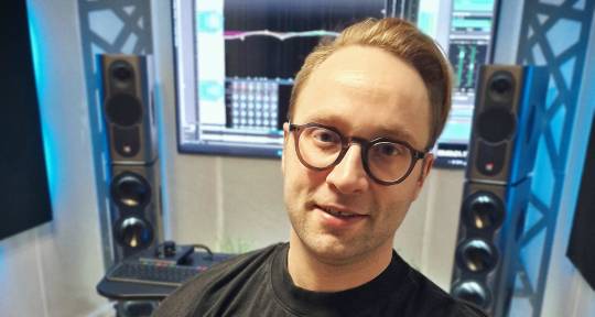 Electronic & Pop Mastering - Nicky Howard